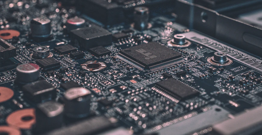 Realizzazione Progetti HW & SW