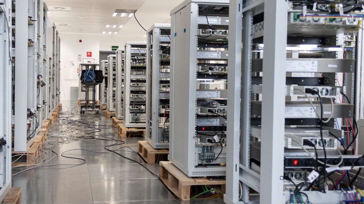 L'impegno finanziario dell'azienda indiana Adani: destinazione 100 miliardi di dollari per i centri dati